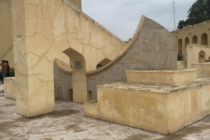 2 Days Delhi and Taj Mahal Overnight Tour from Delhi by Car - A Deep Dive into the 2-Day Delhi and Taj Mahal Tour