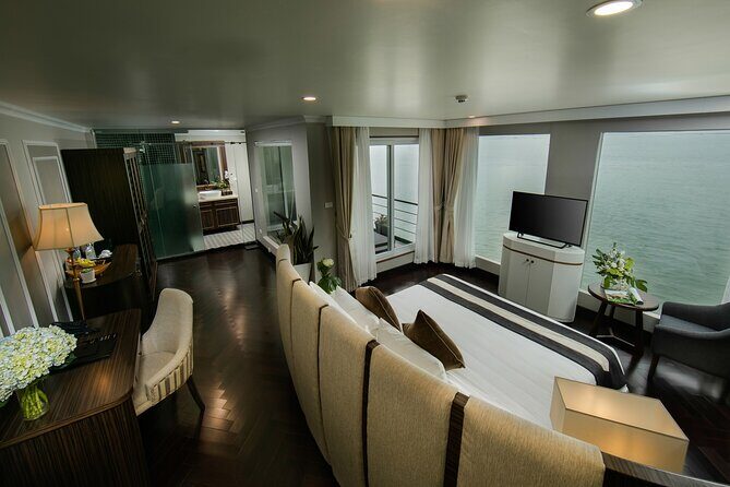 2 Days Era Cruise in Halong Bay and Lan Ha Bay from Hanoi - Evening Entertainment and Nightlife