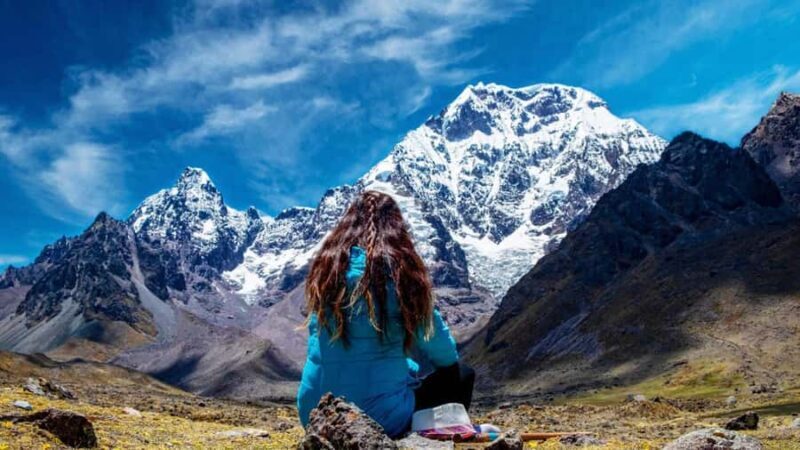 2 Days: Hike to Ausangate + Rainbow Mountain private tour - The Journey Begins: Day 1 – Cusco to Ausangate