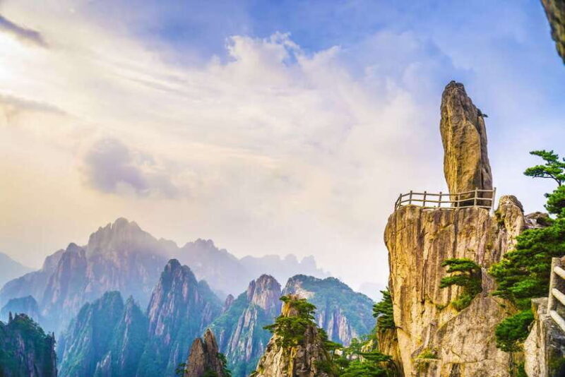2 Days Huangshan Private Tour for Essence of Yellow Mountain - Key Points