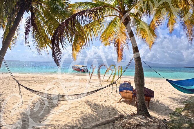 2 Days Island Hopping Adventure San Blas Islands - Private Cabin - The Sum Up