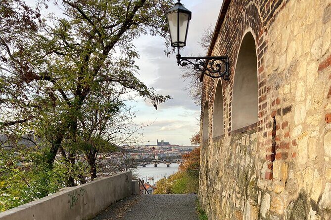 2 Days of Prague Exploration: Left and Right bank of Vltava River - The Sum Up