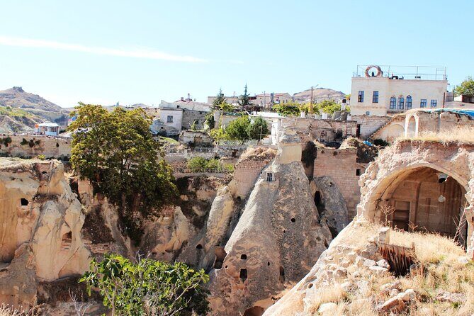 2 Days Private Cappadocia Tour from Izmir by Plane - Key Points