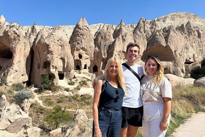 2 Days - Private & Guided Cappadocia Tour With Airport Transfers - Exploring Cappadocia in 2 Days: A Thorough Breakdown