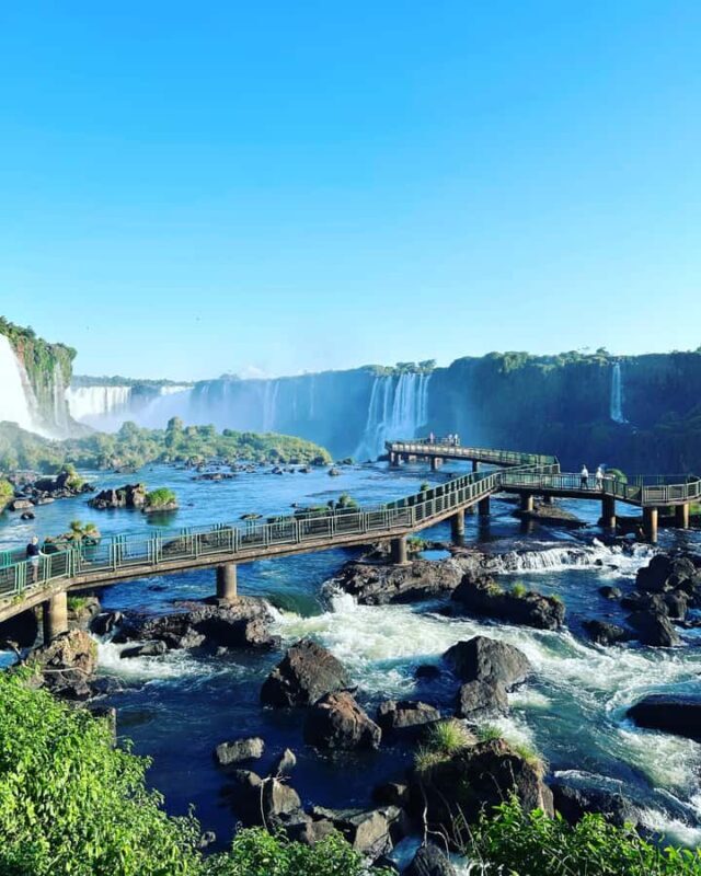 2-Days Private Tour Brasil & Argentina Iguassu Falls - Who Should Consider This Tour?