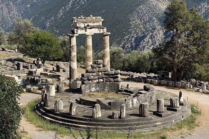 2 Days Private Tour from Athens to Delphi and Meteora - Who Should Consider This Tour?