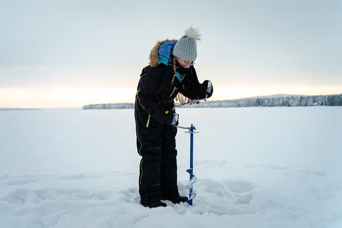 2 Days Snowmobile Raid in Finnish Lapland - An In-Depth Look at the 2-Day Snowmobile Adventure in Finnish Lapland