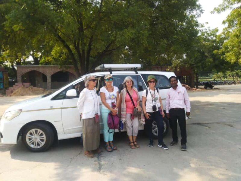 2-Days Taj Mahal/Agra City Tour with Fatehpur Sikri - Key Points