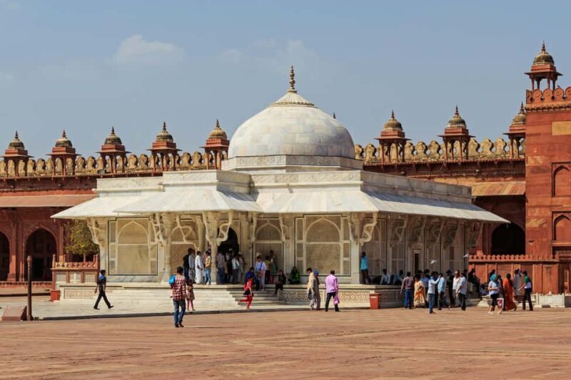 2-Days Taj Mahal/Agra City Tour with Fatehpur Sikri - FAQs