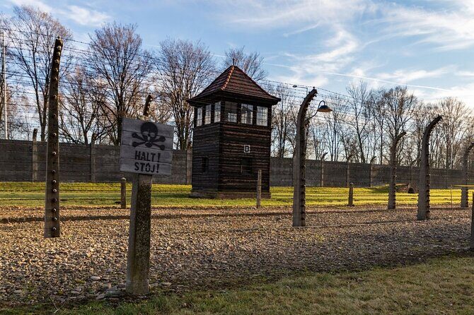 2 Days Tour to Auschwitz and Krakow from Warsaw - Authentic Experiences and Authenticity