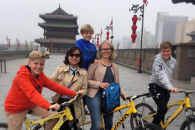 2-Days Xi'an Private Tour with night tour - How Transportation and Logistics Enhance Your Trip