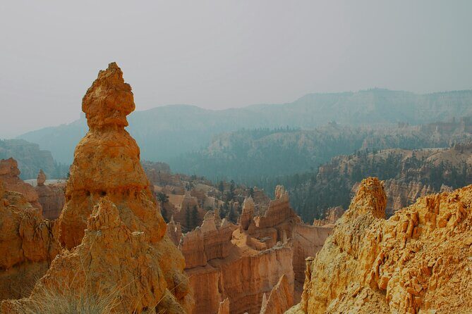 2 Days Zion and Bruce Canyon Tour with Hiking - Discovering the Natural Wonders of Zion and Bryce Canyon
