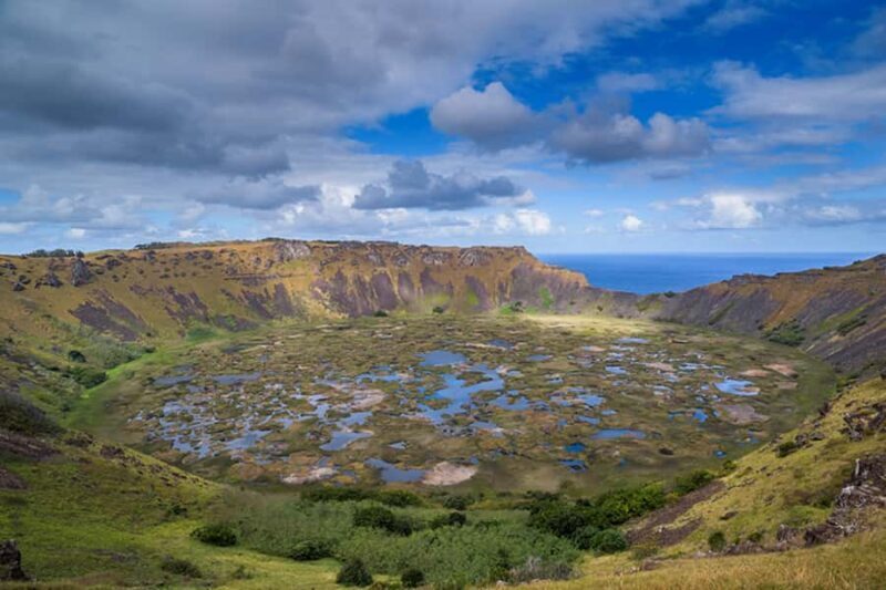 2 Half Days & 2 Full Days Private Tours | OPTION B - Discover the Enchantment of Easter Island with a 4-Day Private Tour