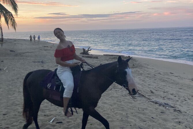 2 Hour Beach Horse Back Riding in Puerto Viejo - Key Points