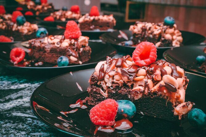 2 Hour Bottomless Brunch Experience with 3 Course Meal And Drinks - FAQ