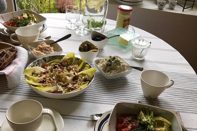 2-Hour Breakfast Experience in a Home from Warsaw - An Authentic Morning in a Warsaw Home