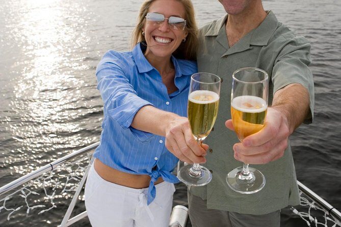 2 Hour Champagne Sunset Cruise from Grace Bay, Providenciales (Adult Only) - Why This Tour Is a Sound Choice