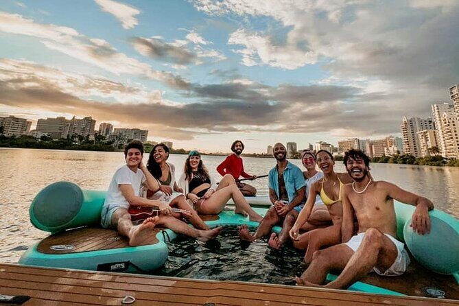2-Hour Floating Hangout in Condado with Prosseco and Charcuterie - An honest look at the 2-Hour Floating Hangout in Condado