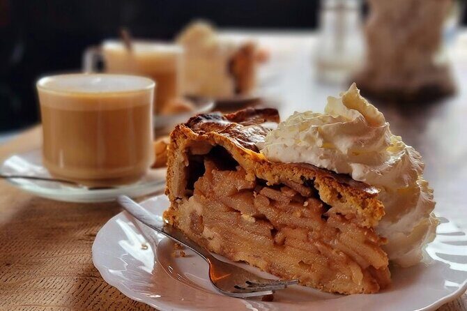 2 hour food tasting Tour in Amsterdam Group Tour - A Tasty Journey Through Amsterdam: The 2-Hour Food Tasting Tour
