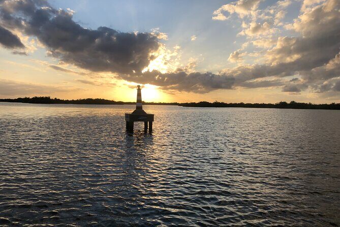 2 Hour Guided Sunset Boat Tour of the Indian River Lagoon - A Deep Dive into the Indian River Lagoon Sunset Boat Tour