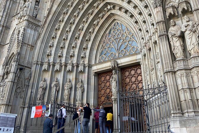 2-Hour Guided Walking Tour in Barcelona - A Detailed Look at the Tour Experience