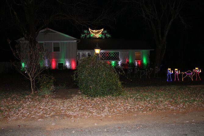 2 Hour Holiday Lights and Cheer Driving Tour - Key Points