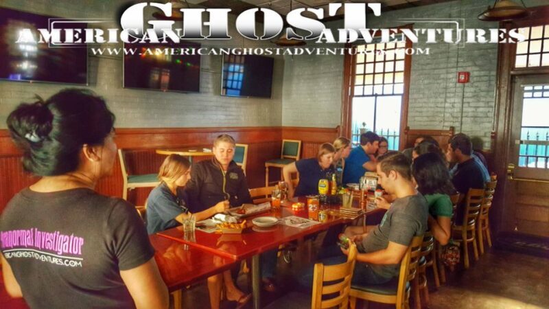 2 Hour Investigative Walking Ghost Tour of Downtown Orlando - Exploring the Experience in Detail