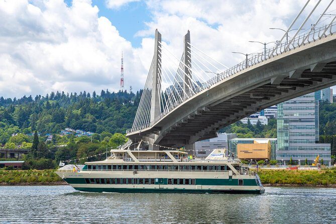 2-hour Lunch Cruise on Willamette River - Why You Should Consider This Cruise