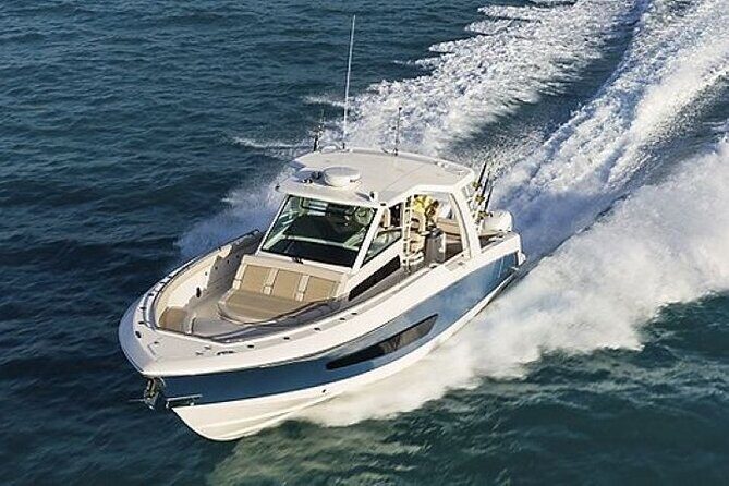 2-Hour Maalaea Luxury Powerboat Sunset Cruise for up to 6 Guests - A Closer Look at the Experience