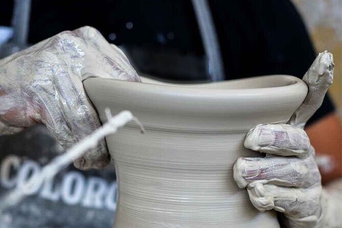 2-Hour Pottery Making Workshop in Ragusa - Key Points