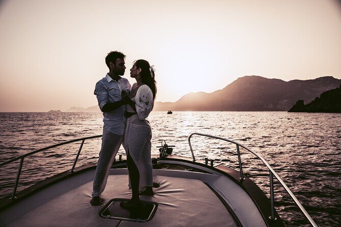 2 Hour Private Amalfi Coast Sunset Experience - The Allure of the Amalfi Coast at Sunset: What You Can Expect