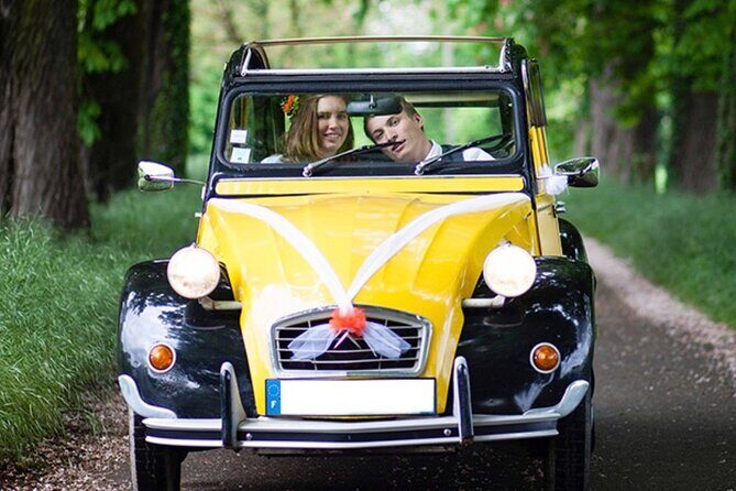 2 Hour Private Guided 2CV or Traction Tour Experience in Paris - FAQ