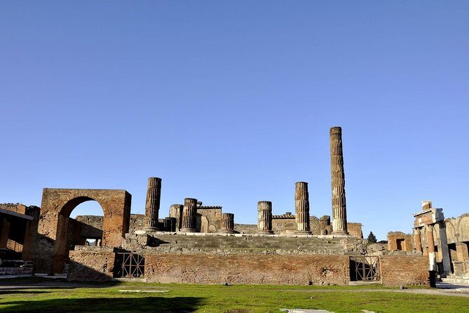 2-hour Private Guided Tour of Pompeii - A 2-Hour Private Guided Tour of Pompeii: The Perfect Snapshot of Ancient Rome