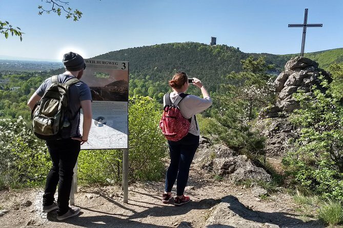 2-Hour Private Hiking Tour Helenental Castles Hike from Vienna - Discovering the Helenental Castles: A Walk through History and Nature from Vienna