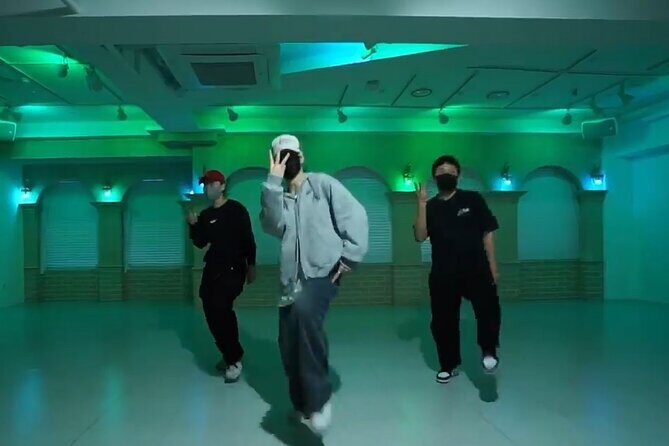 2 Hour Private Kpop Dance Class in Seoul South Korea - Key Points