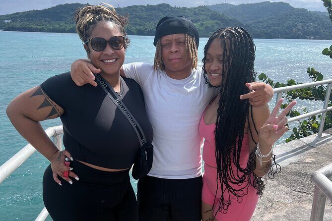 2 Hour Private Montego Bay City Tour with Souvenirs Shopping - Key Points