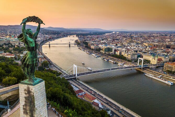 2-Hour Private Night Tour of Budapest - Why a Night Tour in Budapest Matters