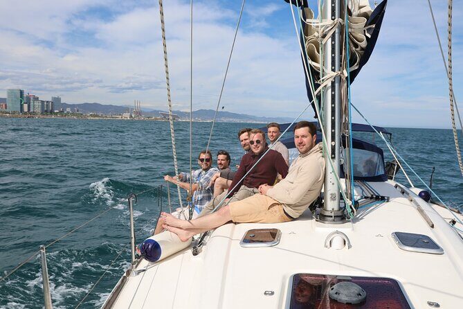 2 hour private sailing tour with Skipper up to 11 people - Key Points