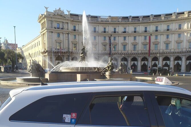2-Hour Private Tour The Best Monuments of Rome by Taxi - Key Points
