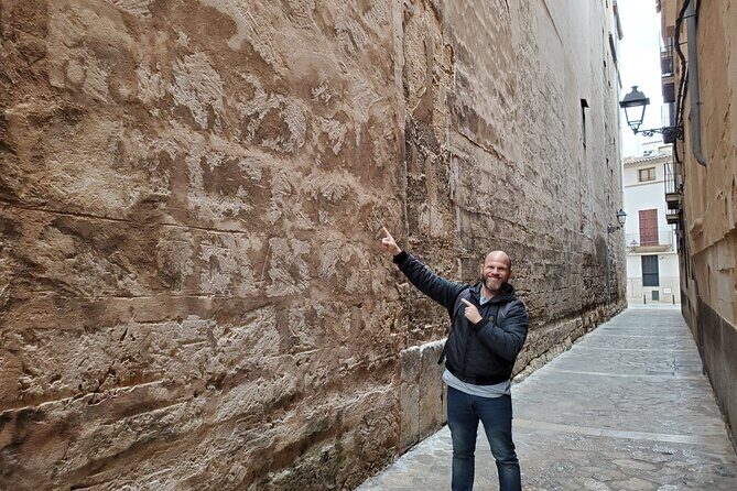 2-Hour Private Walking Tour Through Palmas Jewish Quarter - In-Depth Review: Walking Through Mallorca’s Jewish Quarter