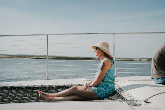 2-Hour Rosé Luxury Day Sail - An Authentic Water Experience in Hilton Head
