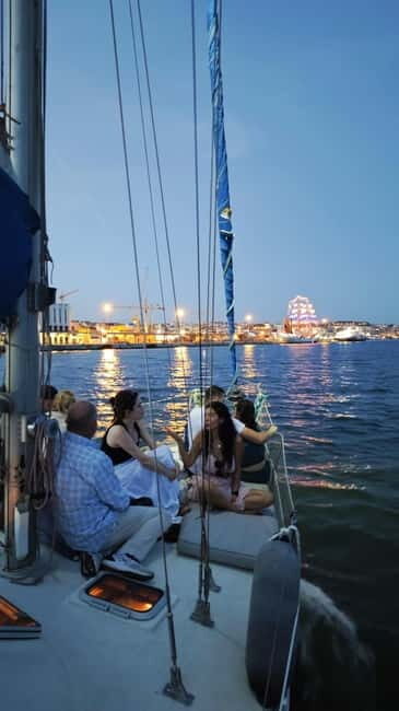 2 hour Sailboat Sunset Tour by Rivermountain - FAQ: Common Questions About the Sunset Sailboat Tour