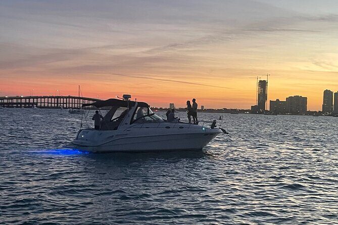 2 Hour Serenity and Scenic Yacht Tour with Champagne - FAQ