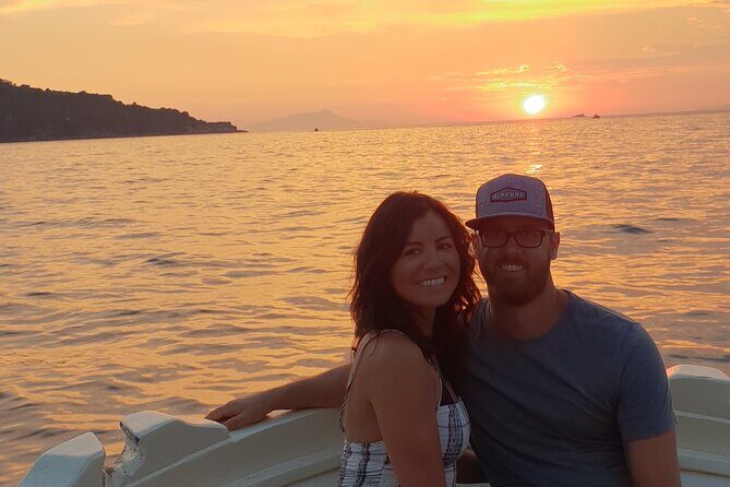2-Hour Sorrento Coast Sunset Cruise with Dinner Experience - FAQ
