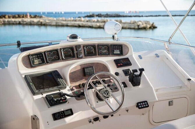 2 Hour Sunset- 60' Neptunus Tulum, Playa del Carmen, Riviera Maya - Who Should Consider This Tour?