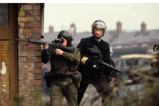 2 Hour Terror and Mural History Belfast taxi Private Tour - FAQ