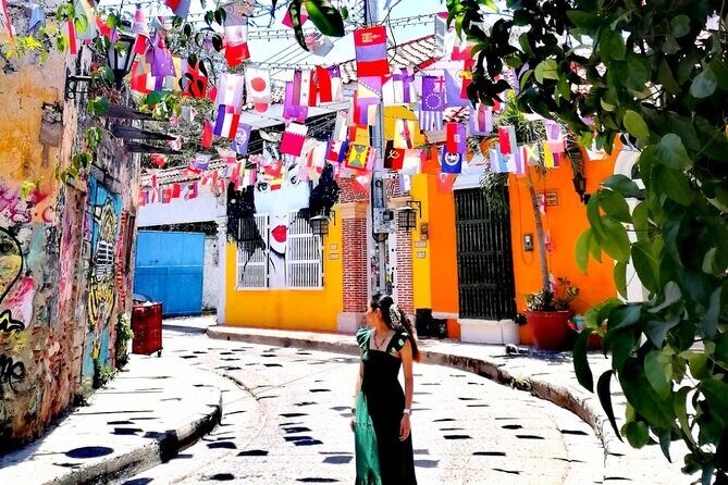 2-Hour Tour of Getsemani Color and Art - Final Word