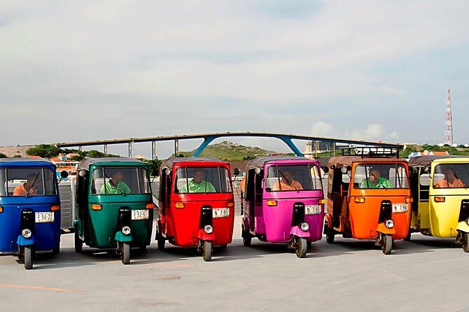 2-Hour TukTuk Rental with an Experienced Guide and Driver - Key Points