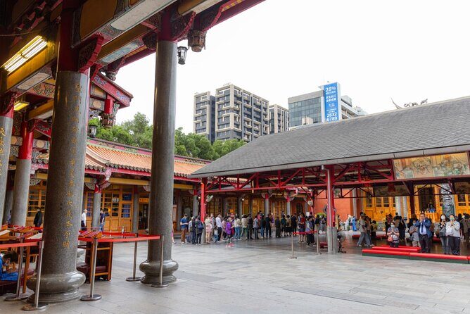 2-Hour Vegetarian Private Walking Tour - Xingtian Temple - An Authentic Taste of Taipei’s Spiritual and Culinary Life