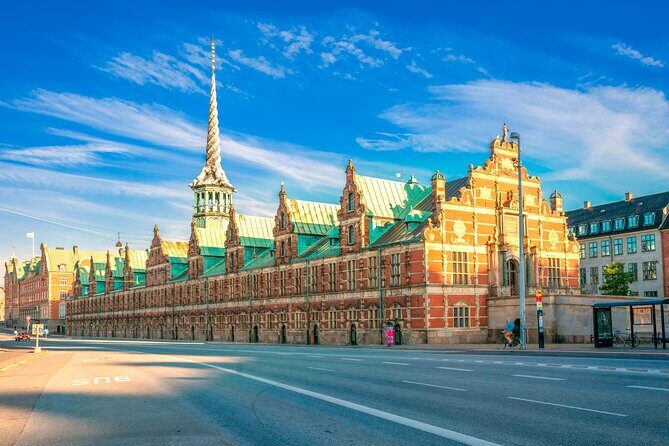 2-Hour Walking Introduction to Copenhagen and its Main Sights - Nyhavn and the Royal Residence